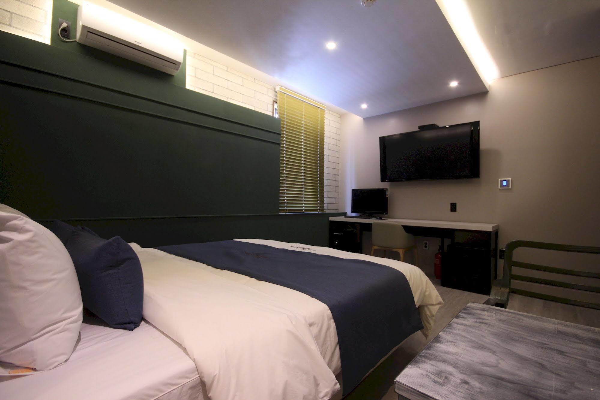 The Club Hotel Seomyeon Busan Eksteriør billede