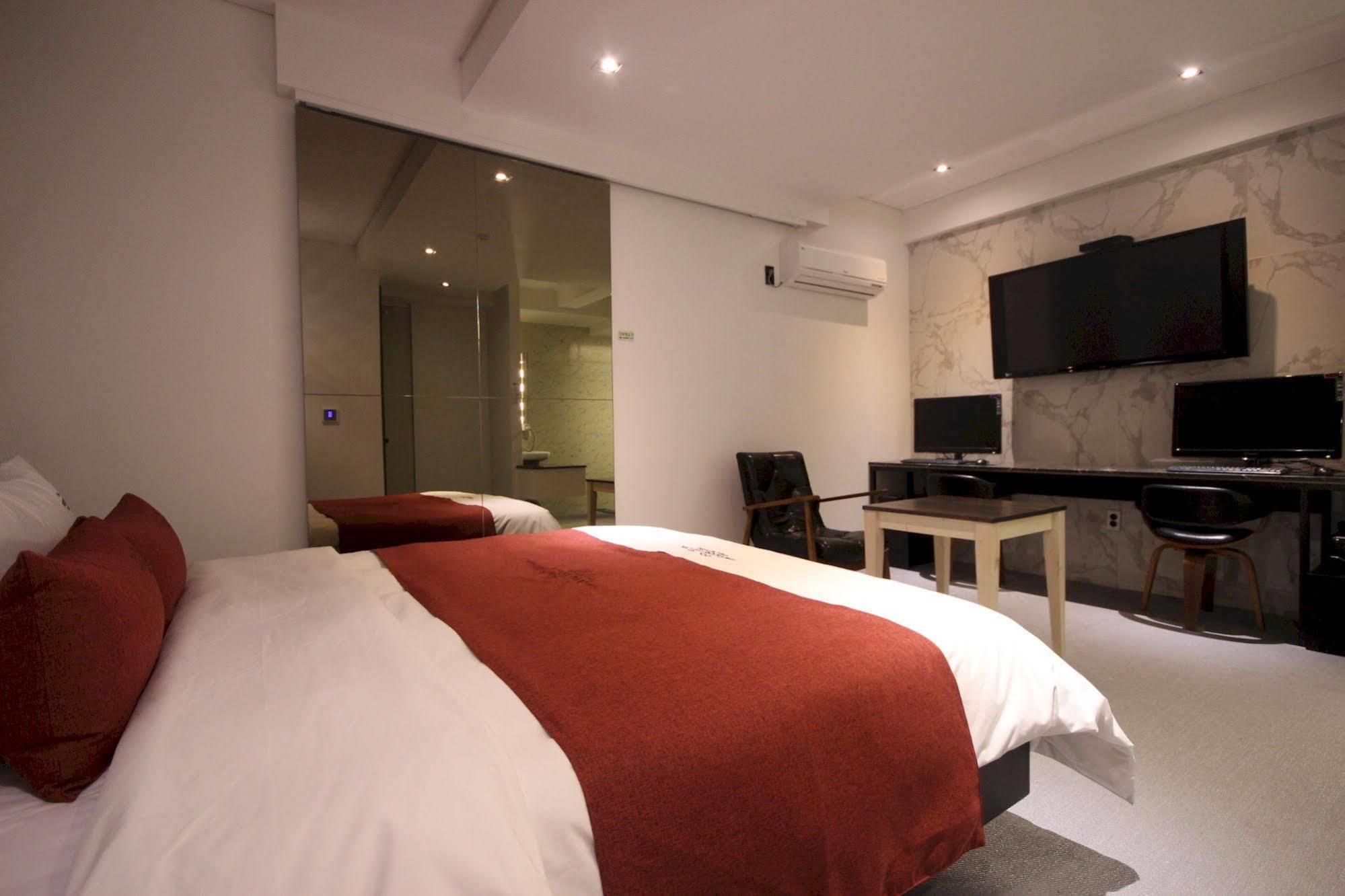 The Club Hotel Seomyeon Busan Eksteriør billede